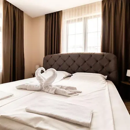 Mediterra Villa Warna